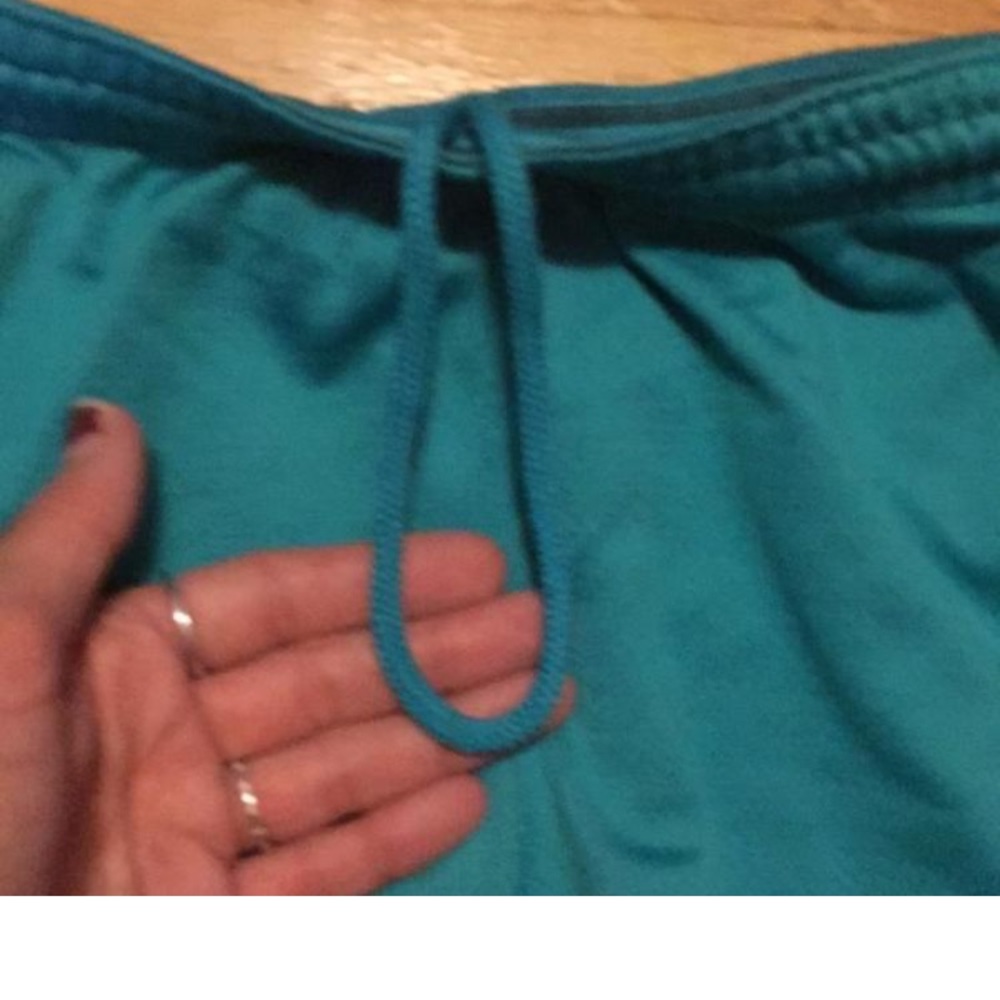 Nike shorts🛍🛍🛍 - Picture 5 of 6